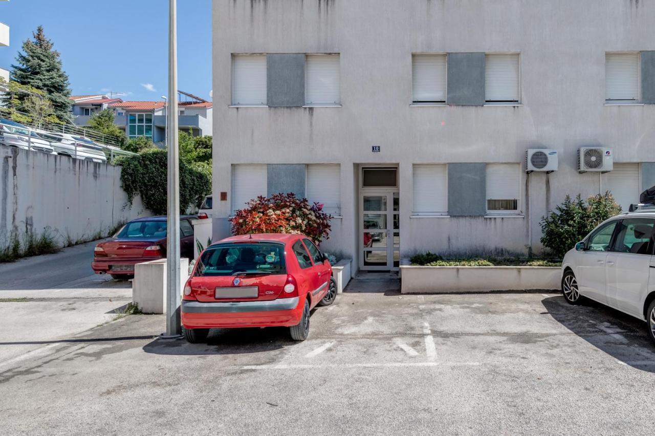 Lori Apartment Split Exterior photo